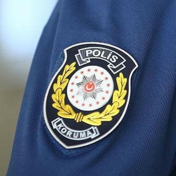 istihbaratmedy's tweet photo. Sanal medyada dijital asayişin sağlanması amacıyla sanal polis uygulaması için teknik altyapı kurulması önerildi. https://t.co/zlb1c0ZAiD