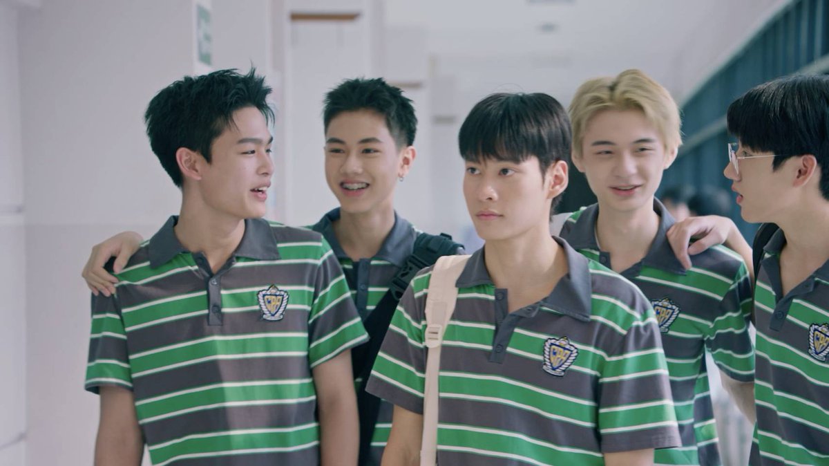copya_bangkok's tweet photo. ในแก๊งนี้ใครคือบาริสต้าตัวจริง ☕️

ซีรีส์ Make It Right 2026 | รักออกเดิน 2026 
📍คืนนี้ เวลา 20.00 น. รับชม Uncut Version ที่แรก ทาง Viu เท่านั้น
📍และวันเสาร์ เวลา 22.30 น. ทาง ช่อง9กด30

MAKE IT RIGHT PLEASE 

#MIR2026EP2 https://t.co/AUs5ViL6tb