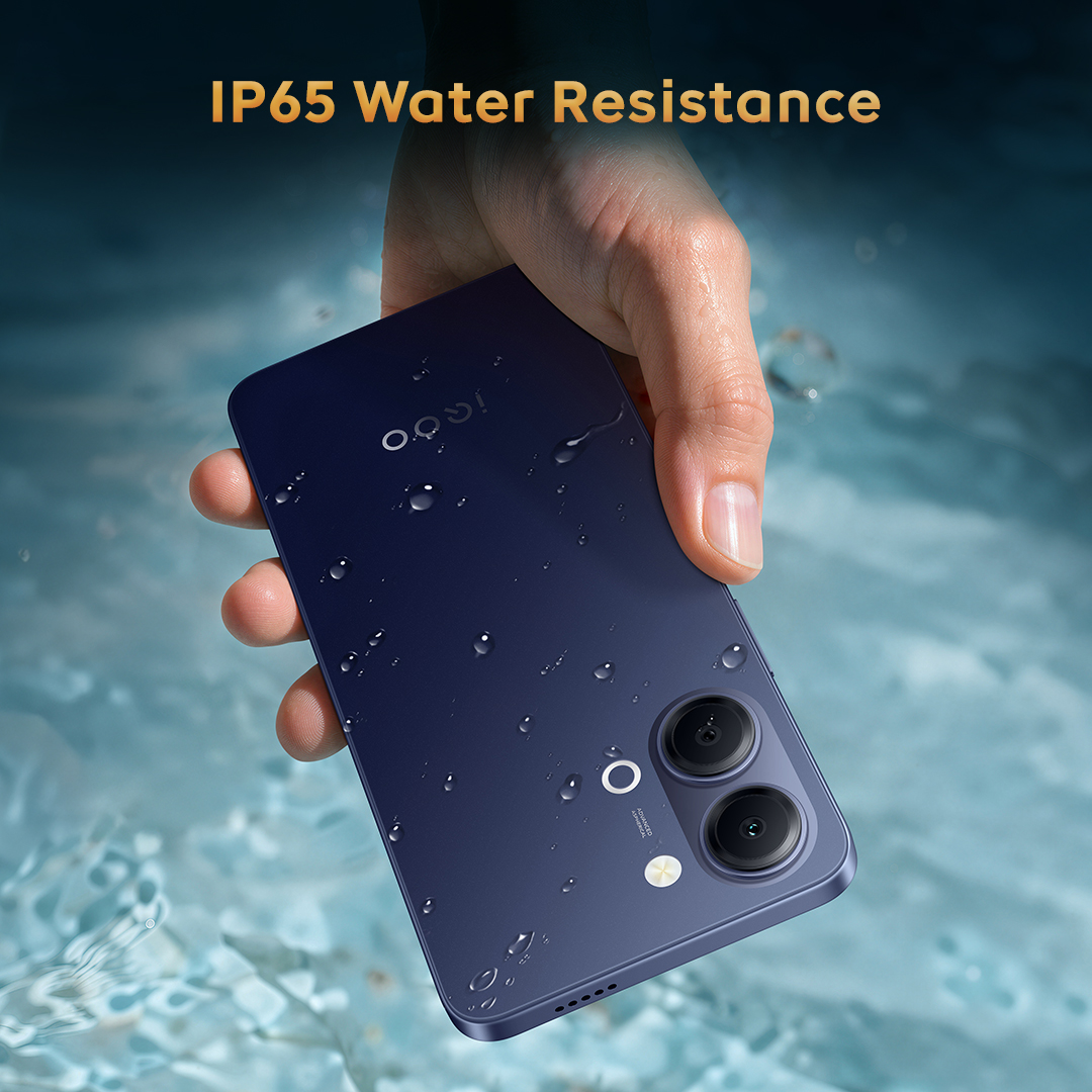 IqooInd's tweet photo. Weather apps can only predict so much. 🌦️
Luckily, the iQOO Z11 Lite comes with IP65 Dust & Water Resistance*, so surprise splashes don't become surprise problems. 💧
*T&C Apply
#iQOOZ11Lite #IPRating #iQOO #AmazonSpecials #IP65 #WaterResistant https://t.co/XiGKN8h93s