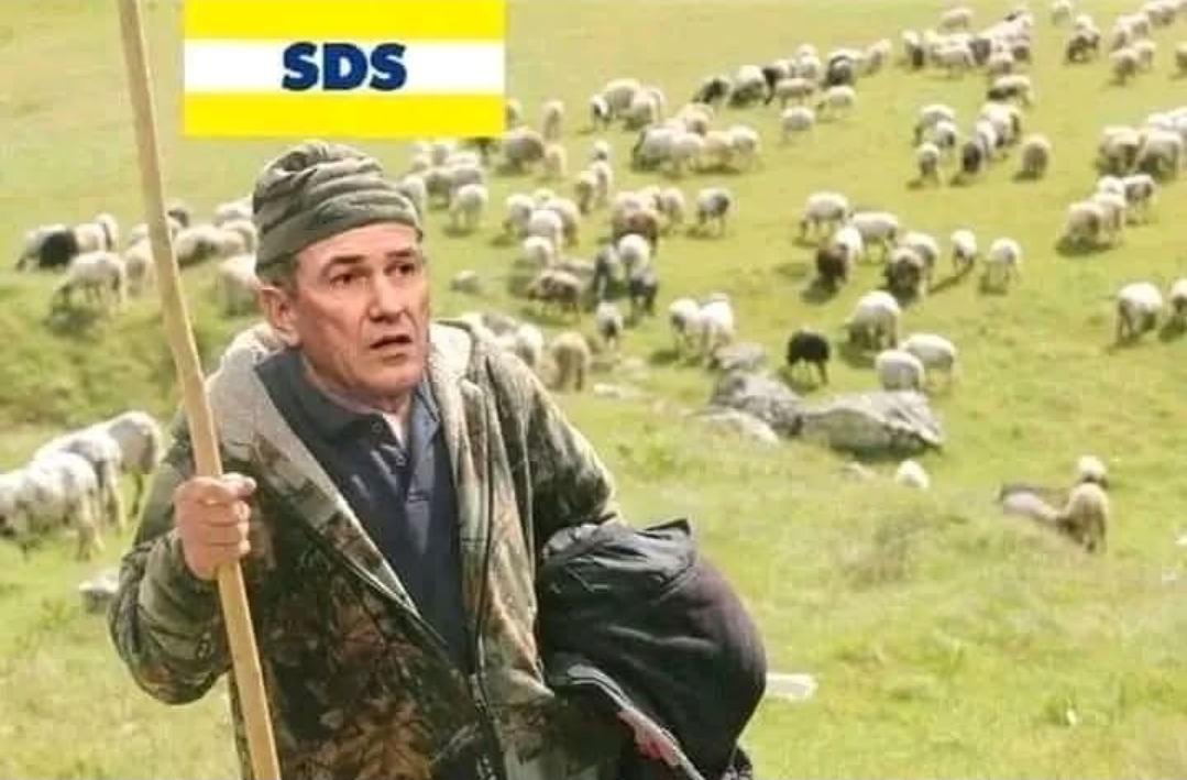 ISusteric's tweet photo. @Johanca_4me JA, RES, VČASIH SLIKA POVE VEČ, KAKOR TISOČ BESED !!! https://t.co/xj3ffwr5NA