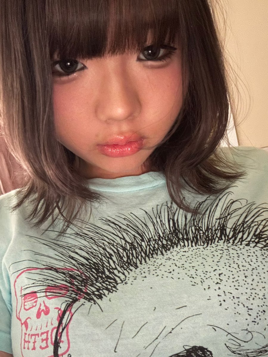 lone1y_doll's tweet photo. https://t.co/z81ElxdeHa