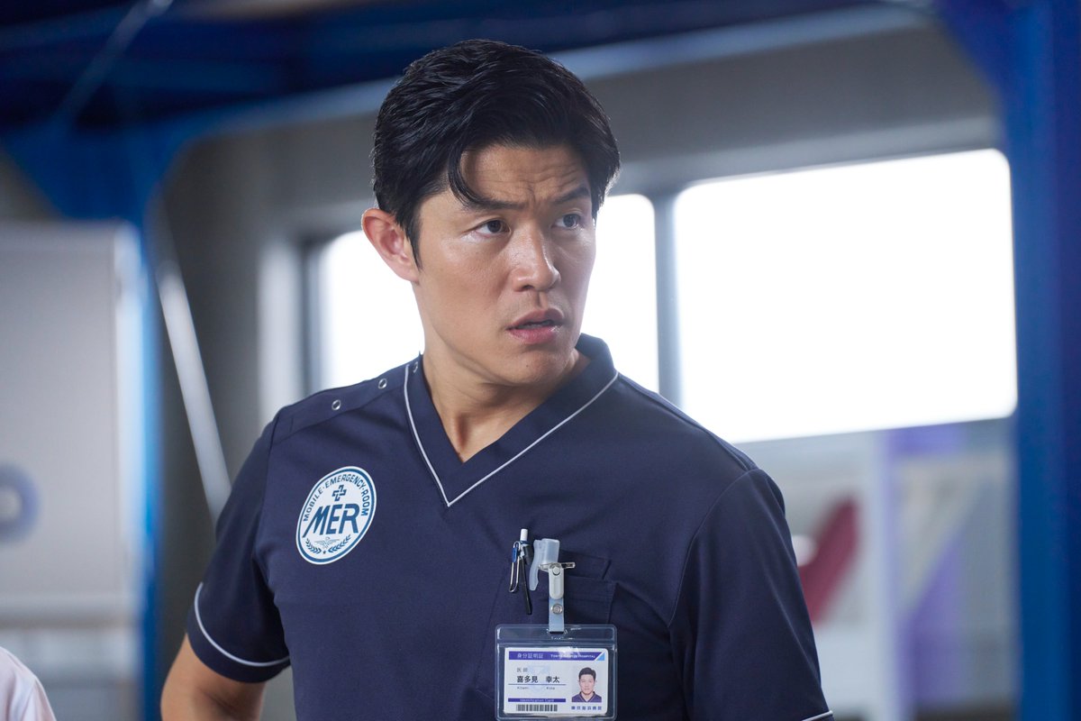 tokyo_mer_tbs's tweet photo. ◢◤🚑場面写真解禁🚑◢◤
⠀
命を繋ぐため奮闘する
新生TOKYO MER🚨
⠀
《死者ゼロ》を目指し 、
シリーズ史上最大の危機に立ち向かう🔥
⠀
#tokyomer 
#キャピタルクライシス 
🎬𝟴月𝟮𝟭日(金)公開 https://t.co/EbjMZLKL3K
