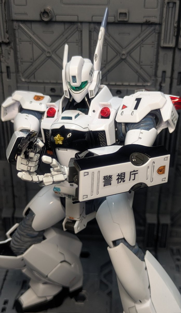 midhiroch's tweet photo. RG1/48イングラム・プラス、成型色、部分塗装、墨入れ、一部クリアトップコート仕上げ！完成♪
今年映画化でパトレイバーEZYに出てくるイングラムの最新キット、毎日パトレイバー（YouTube配信中）見ながら作っていたので盛り上がりました。
#RGイングラム #イングラム #毎日パトレイバー https://t.co/uFAnfZhuwM