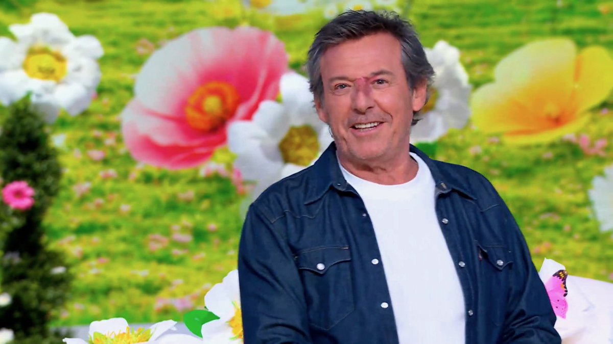 Endemol_France's tweet photo. #Audiences @TF1

⭐️ Large #Leadership pour les @12coups_tf1 et de très belles audiences, avec @JL_Reichmann : 

📌2,6 M Tvsp
🔥PIC à 3,8 M 

✅38% PdA 4+
✅37% PdA 15-24
✅34% PdA 15-34
✅34% PdA FRDA-50 
✅29% PdA 25-49

📺 RDV à 11h50 @TF1 et @tf1plus https://t.co/VxRnxhqG0S
