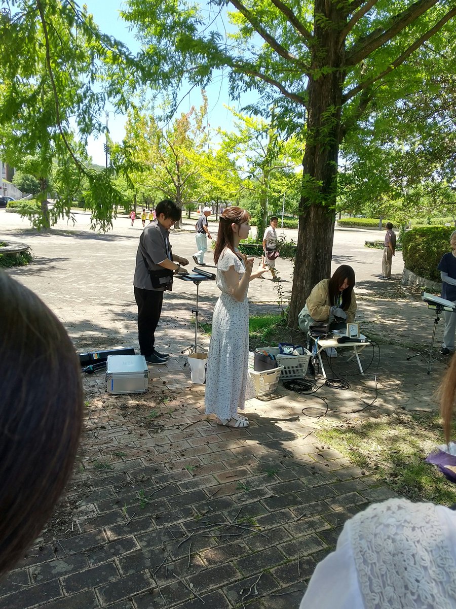Juggler1978's tweet photo. 三次の中継に参加しました。

橋本莉奈さんかわいかったなぁ✨
リスナーさんにも会えて
めっちゃ楽しい日になりました。

#ごぜん様さま
#橋本莉奈 https://t.co/jVztKdJqci