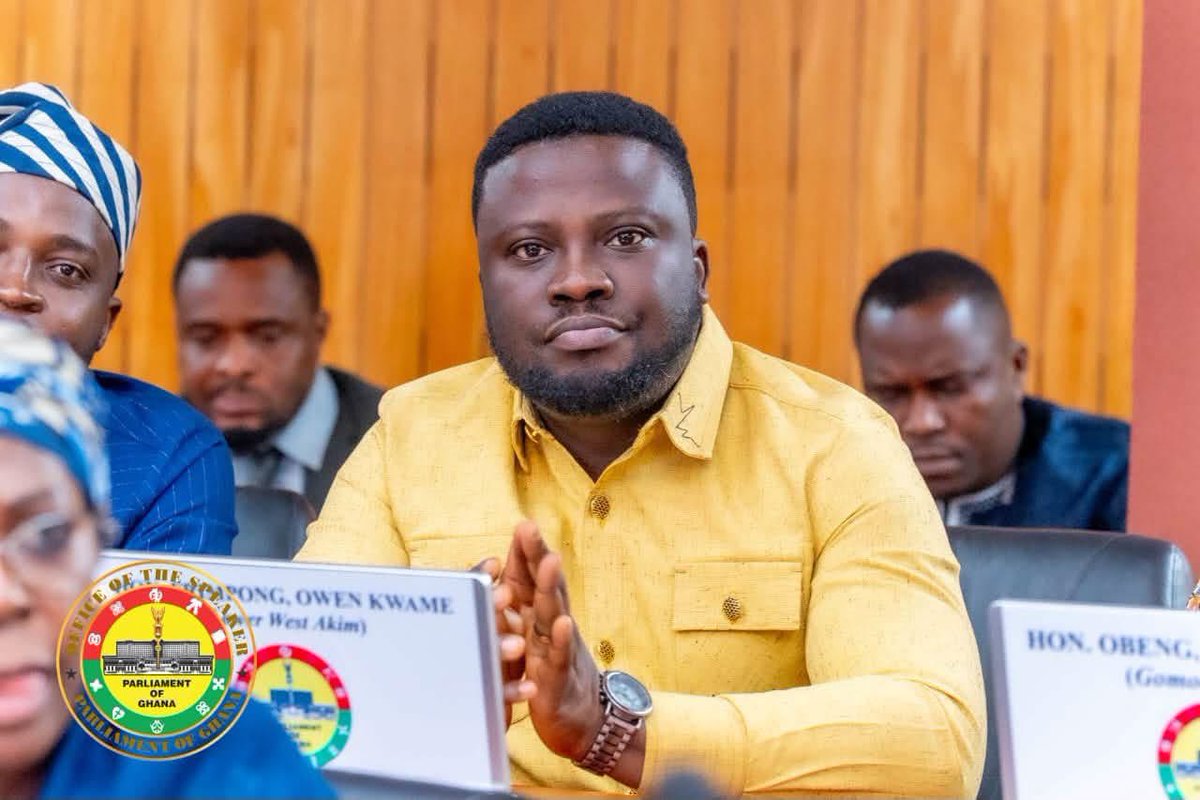 DrAmoakohene's tweet photo. I joined for the presentation of the 2026 Mid-Year Budget Review.

The Mid-Year Budget reflects the significant progress our Government has made in restoring economic stability while sustaining investments in infrastructure, education, healthcare, agriculture, job creation, and local governance. It also reaffirms our commitment to prudent fiscal management and the delivery of our Reset Agenda for the benefit of every Ghanaian.

I commend the Minister for Finance for a comprehensive review and express my profound appreciation to H.E. President John Dramani Mahama for his visionary leadership, steadfast commitment, and bold reforms that continue to place Ghana on a path of sustainable growth, opportunity, and shared prosperity.

Together, we remain focused on building a stronger economy and delivering tangible development to every region and every community.

#ResettingGhana #MidYearBudget2026 #BuildingTheGhanaWeWant #AshantiRegion