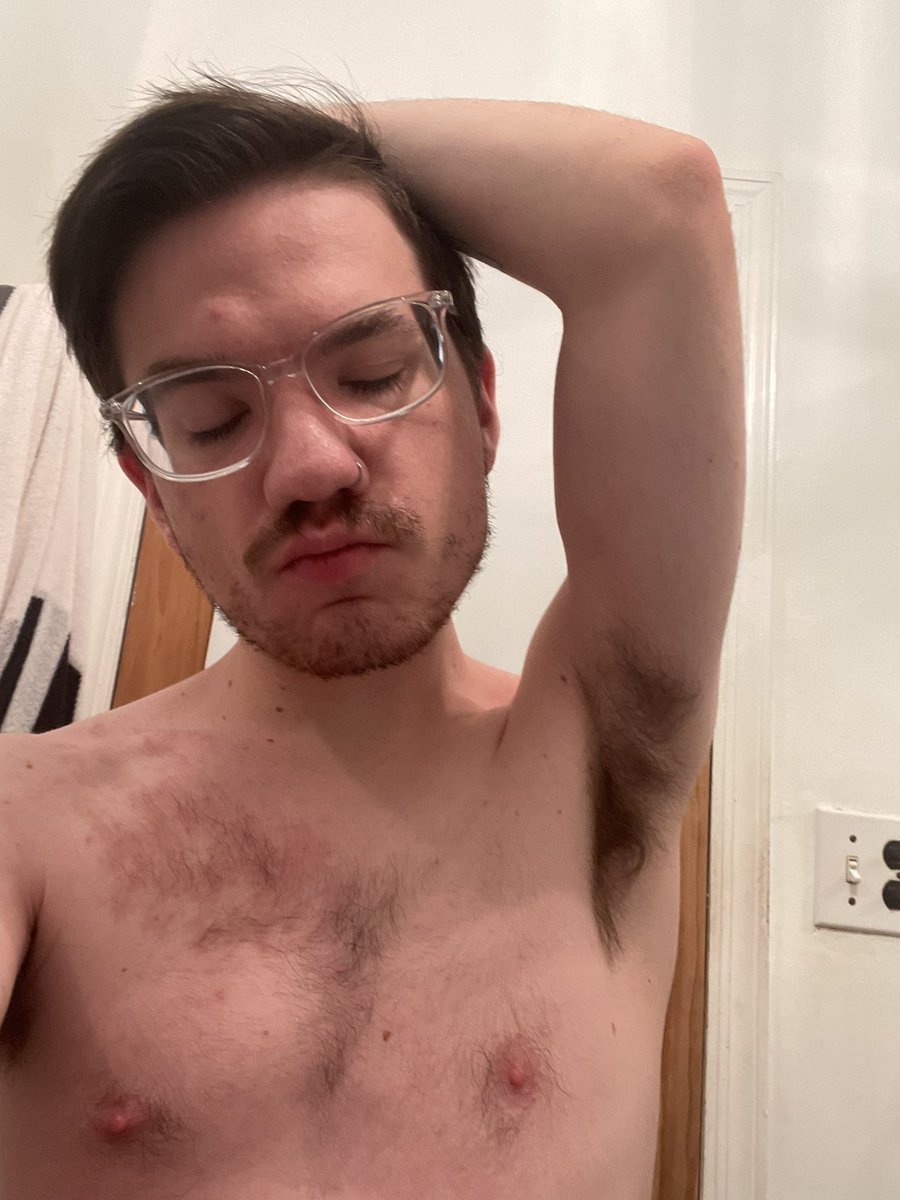melodramarkk's tweet photo. 2021 vs 2022 to now 🤯 twink death is crazy man https://t.co/8XqR9e7OjL