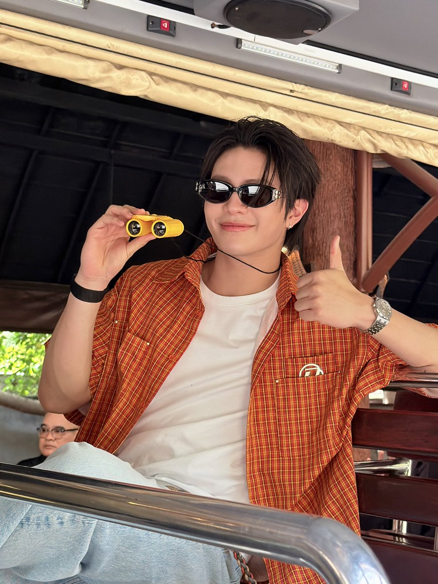 Mela_Brand's tweet photo. พร้อมทัวร์กันรึยังค๊าฟ  🩵🦒🐘

𝐀 𝐍𝐚𝐭𝐮𝐫𝐞 𝐉𝐨𝐮𝐫𝐧𝐞𝐲  𝐰𝐢𝐭𝐡 𝐖𝐢𝐥𝐥𝐢𝐚𝐦 𝐢𝐧 𝐂𝐡𝐢𝐚𝐧𝐠 𝐌𝐚𝐢 🍀⛅️

NATURE JOURNEY WITH WILLIAM 

#MELAinCHIANGMAIxWILLIAM
#MELAxWILLIAM

#Williamjkp
#MeLa #MelaThailand https://t.co/oINQh6JzRL