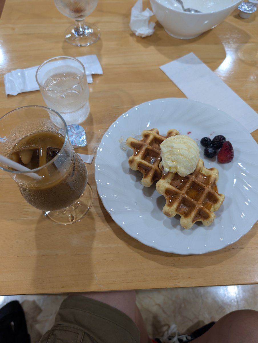 KTkguc's tweet photo. ちょ腹ごしらえ https://t.co/bMAdANtbo2