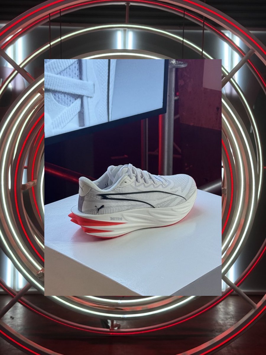 ohmsarit_ofc's tweet photo. [IG] ✧ ohmsarit post update: A new experience with PUMA Deviate Pure🔥

@.pumathailand
#PUMATH
#DEVIATEPURE

#Ohmsarit #โอมสาริศ https://t.co/Vqf2Aadzve