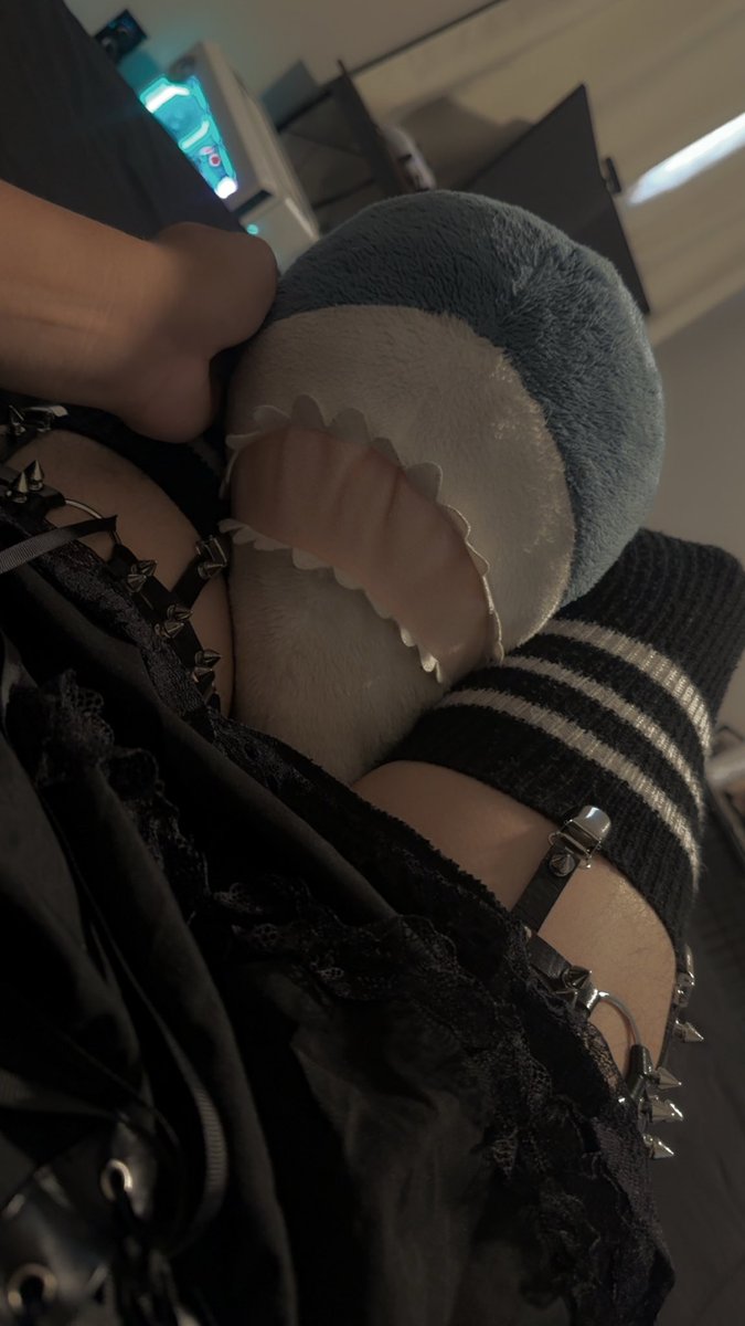 FemboyNicc's tweet photo. Soo cute 🥰 #femboy #femboythighs https://t.co/uyzMMGOtVi