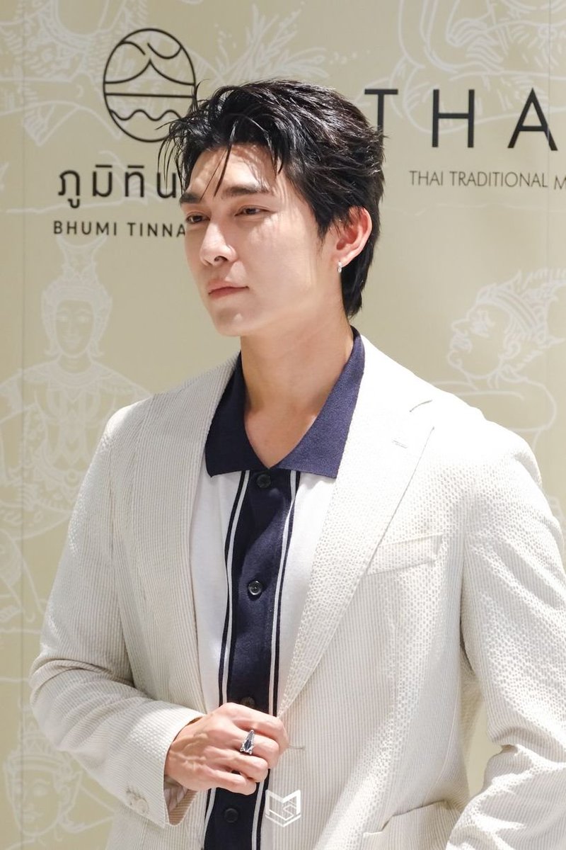MewsuppasitTH's tweet photo. จะเป็นลม หล่อมากเธอขา

THANN THAIMED X MEW

@MSuppasit
#THANNxMewSuppasit https://t.co/SA6tK0zbjA