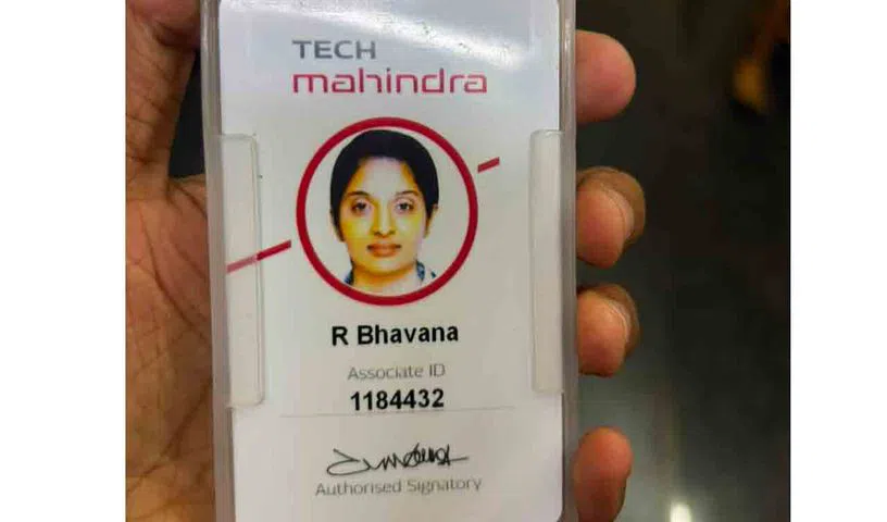 HateDetectors's tweet photo. A software employee staged a protest outside the Tech Mahindra campus in Dundigal on Thursday, alleging that she was arbitrarily terminated after availing three days of sick leave to care for her ailing daughter.

The employee, identified as R Bhavana, claimed she had been working with the firm for about four-and-a-half months when her services were terminated without prior notice or any valid reason.

According to her, she had requested leave to look after her daughter but was instead removed from her job.

Bhavana further alleged that the management had earlier harassed her while she was on a 14-day medical leave following a fall on the company premises. She claimed the company repeatedly sent emails asking her to resume work and warned that she would lose her job if she failed to return.

Alleging a hostile work environment, Bhavana said she was required to seek permission even to use the washroom.

In response to The Hindu’s email, Tech Mahindra said, “We have connected with the employee and are reviewing the matter with urgency. Tech Mahindra is an employee focussed company and we remain committed to the well-being and safety of our employees.”