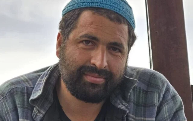 JNS_org's tweet photo. 🚨UPDATE | The murdered victim of the Palestinian terror attack in Samaria has been identified as Benayahu Mellet, 32, a civil defense volunteer from the community of Havat Gilad. https://t.co/pbJpnJlGhZ