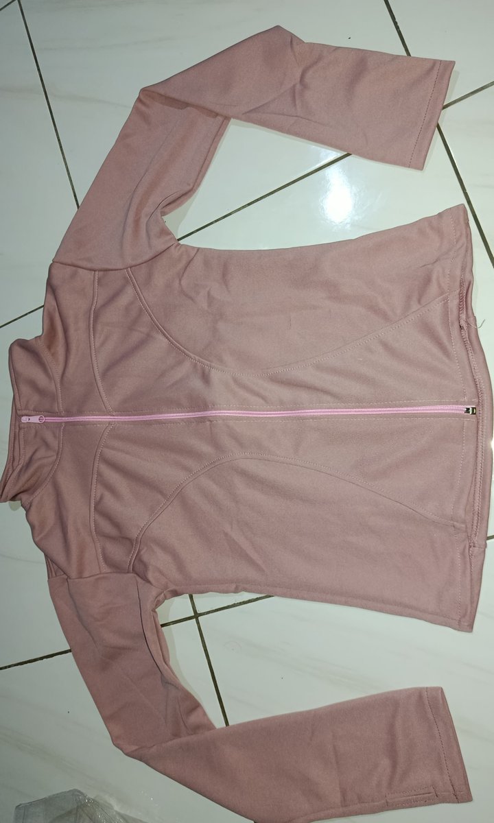 youngnrich51's tweet photo. WTS ALL ITEM NEW
jaket olahraga slim fit ukuran L pink, hitam new 35k per pcs ld 88-90, p 50
pashmina viscose bamboo hitam new 33k
pashmina kaos hitam merek cozyou new 25k

nett no nego, split payment only, oren, klo full oren ada admin 21% https://t.co/C4Eq0dGdbO