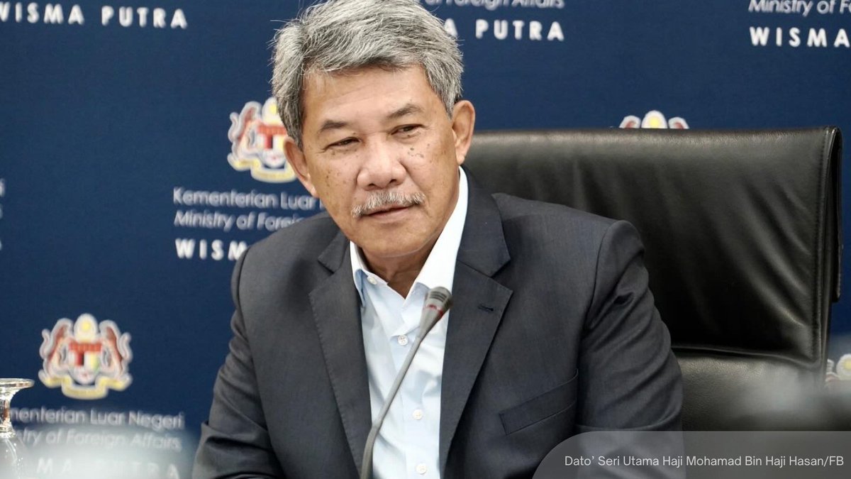 NewsBFM's tweet photo. Malaysia's ambassador to the US, Muhammad Shahrul Ikram, was summoned by the State Department to explain Putrajaya's stance on Israel, said Mohamad Hasan.

"It has always been Malaysia’s policy. Our immigration policy does not recognise the State of Israel or the Zionist regime," he stated.

🧵1