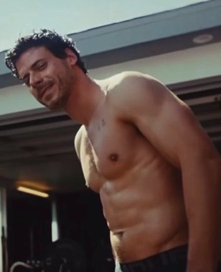 arnaudcois's tweet photo. One. More. Day. 🔥 https://t.co/RlhHVVsLka