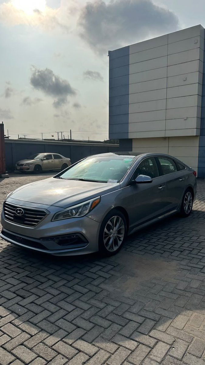KingFadAutos's tweet photo. 2015 Hyundai Sonata 2.0T Limited
Foreign Used | Recent Entry
Accident Free, Full Option
Engine, Gear, AC Perfect
Price: ₦16m 
Location: Abule Egba, Lagos https://t.co/gV4owvb3Xe