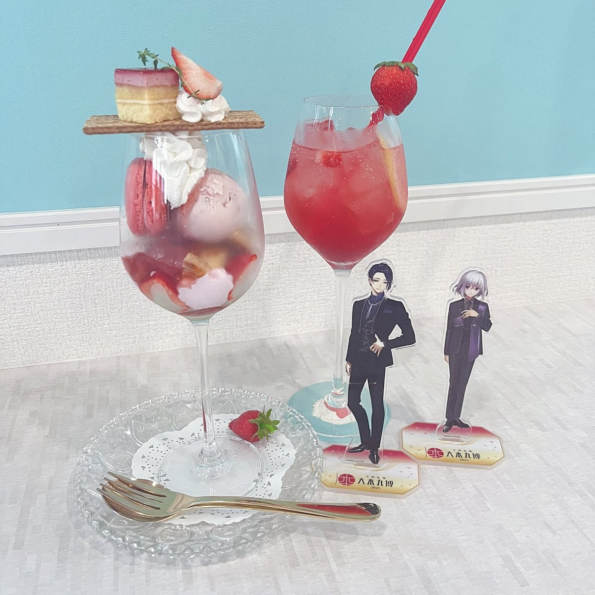 meltymarry's tweet photo. 📍国分寺
recherrie SALON de THE

前回夜パフェ食べたので今回は明るい時間帯に🍓こんなに可愛くて美味しいパフェがドリンクと一緒でも2500円以下なの神すぎる（ ;  ; ） https://t.co/yhmbTNzuEv