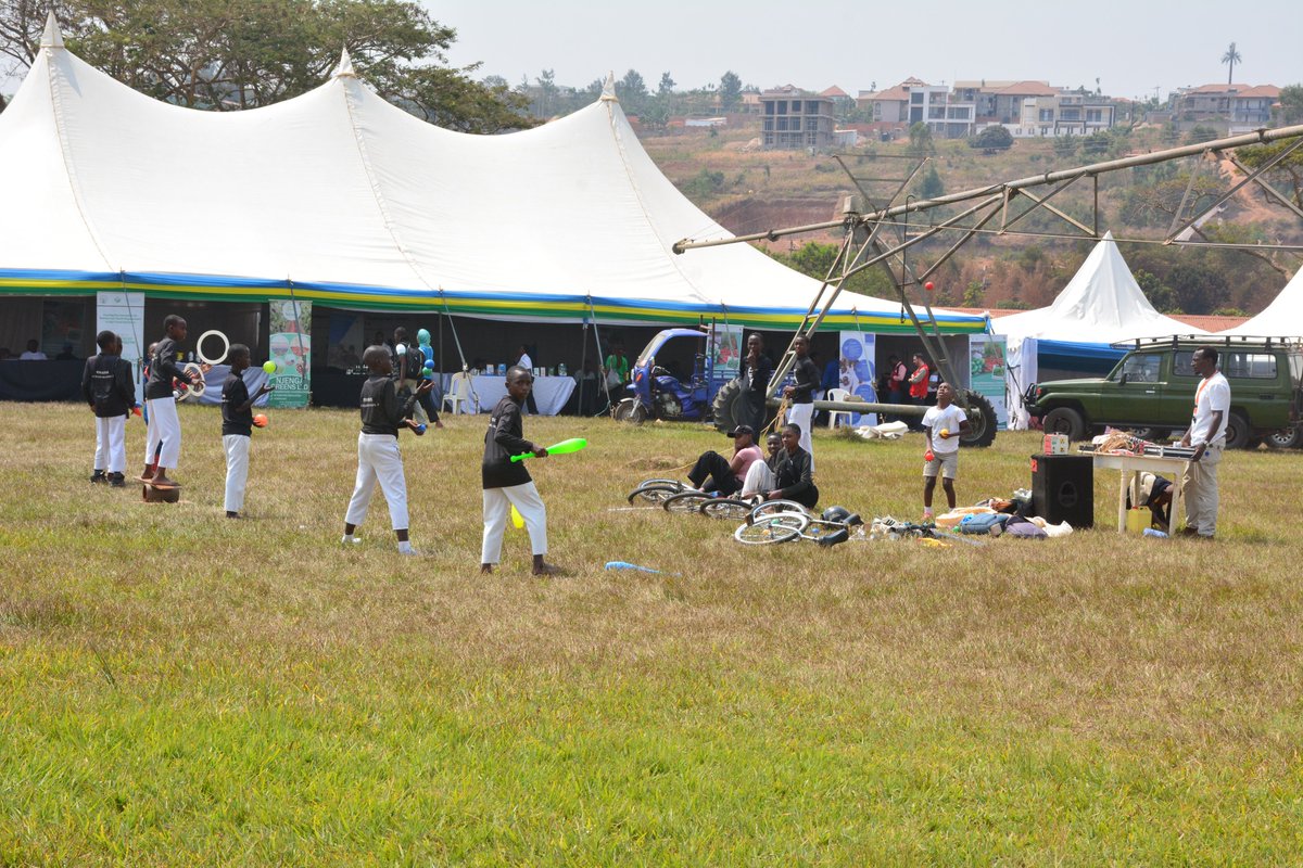 EcoAgriMedia's tweet photo. The wait is officially over! Today, the 19th #RwandaAgriShow2026 opens at Mulindi Show Grounds, Kigali. It is where farming meets modern technology, business, learning, and entertainment.
For the next 10 days, Mulindi brings together farmers, government leaders, business owners, and thousands of visitors. We are all coming together to build better ways of farming, create new ideas, and open big market opportunities for everyone.
We warmly invite you to join us and grow together!
Mulindi Show Grounds, Kigali
July 22–31, 2026
Entry is FREE!
Welcome to #RwandaAgriShow2026!