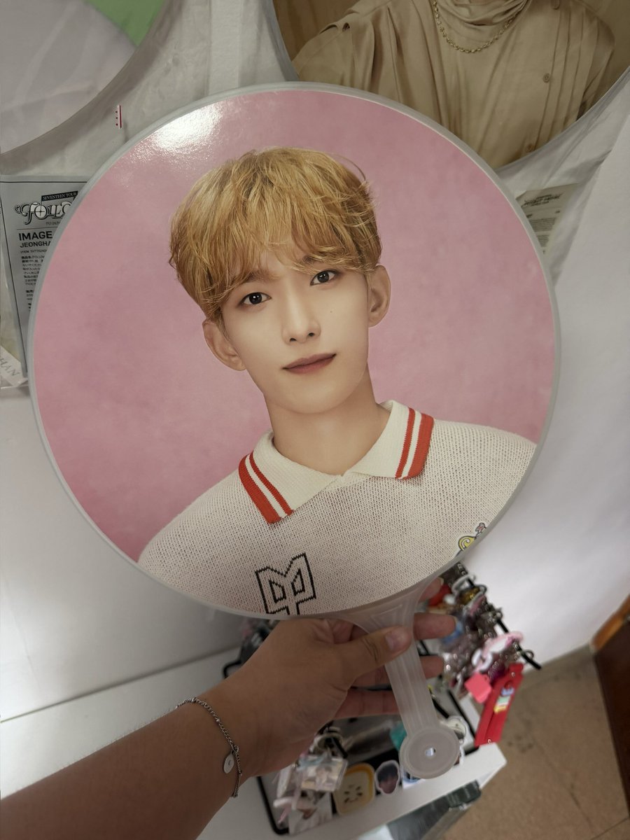 cherrycheolo's tweet photo. wts lfb seventeen dk caratland and right here image picket

₱500 each

𓄲 onhand
𓄲 payo/2 weeks dop
𓄲 x sensi

t. svt scoups jeonghan joshua jun hoshi wonwoo woozi the8 mingyu dk seungkwan vernon dino rh cl24 https://t.co/51olXzbn1Y