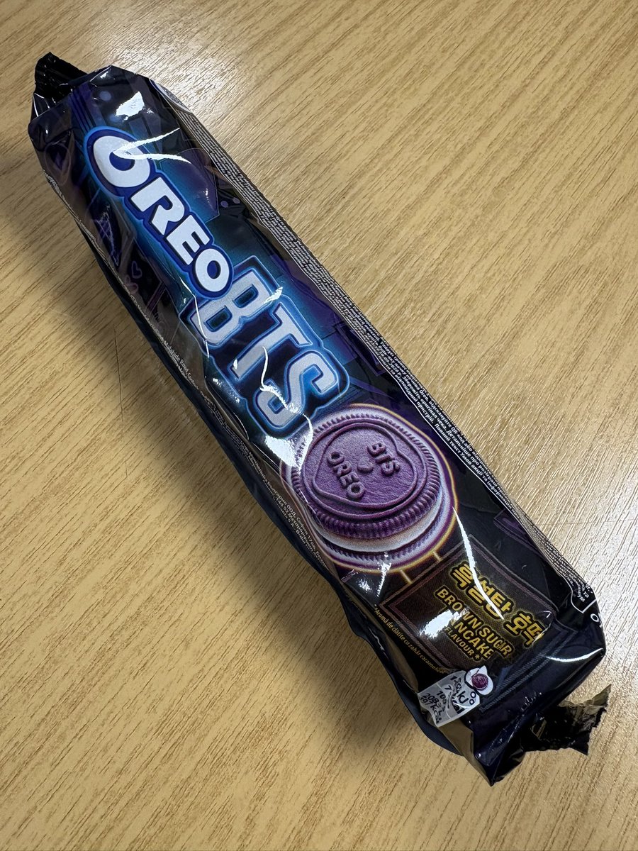 DebbieBTSLover's tweet photo. @LottiesxWorld I secured myself 3 packs at the weekend (Tesco UK) They’re absolutely delicious and moorish…. It’s taking all my will power to not scoff the lot 🤪🥰💜 https://t.co/EvjCmq52Pc