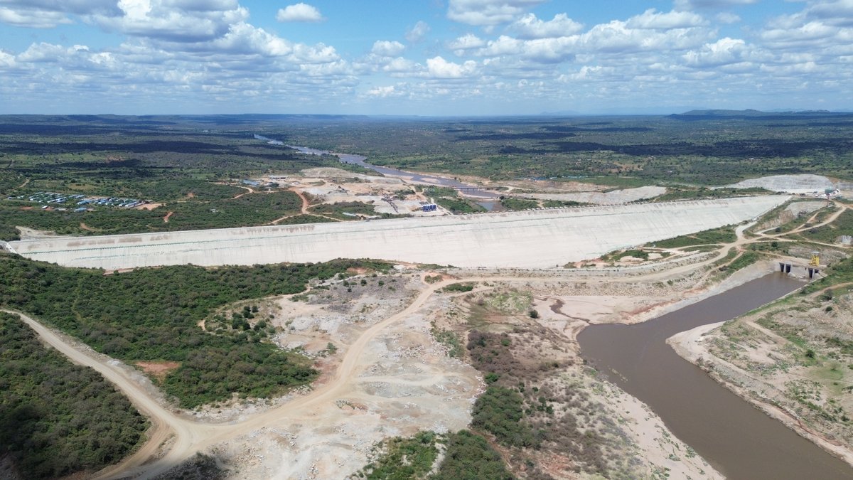 ThwakeWater's tweet photo. @ThwakeWater  stands as a BEACON of PROGRESS for @makuenigovt @KituiCountyGovt and beyond.

We are Building a SUSTAINABLE future, one drop at a time

https://t.co/Qvk3S8YiYA

@AfDB_Group @MOWSI_KE @TechnopolisKE @EngSaoalima https://t.co/Kdp1cFs0kg