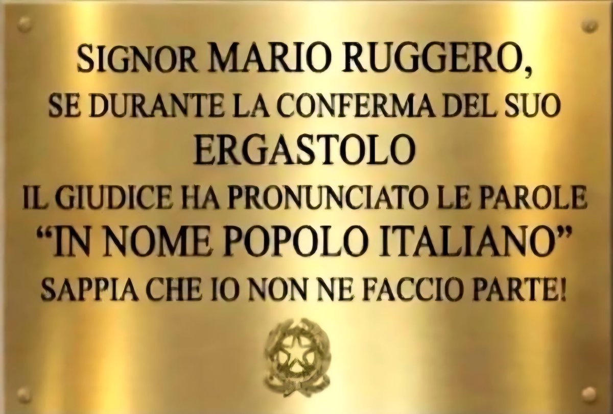 gigipodda's tweet photo. Non ho nessuna fiducia nella "giustizia" italiana, quindi non prendete nessuna decisione pensando che mi rappresenti, perché non mi rappresentate né ora né mai..

#bastanergi https://t.co/ZSvgREEwvd