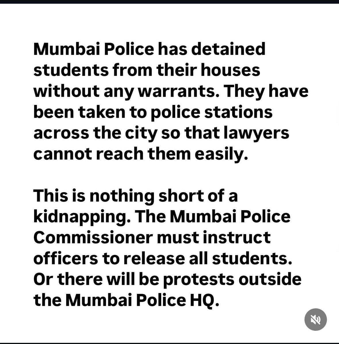 BombaySpy's tweet photo. The corrupt Mumbai Police and the criminal @Dev_Fadnavis will have to answer for this. 

The world is watching.

@hrw @UNHumanRights @amnesty 

You goons will have nowhere to hide. https://t.co/ewvWGXaDVT
