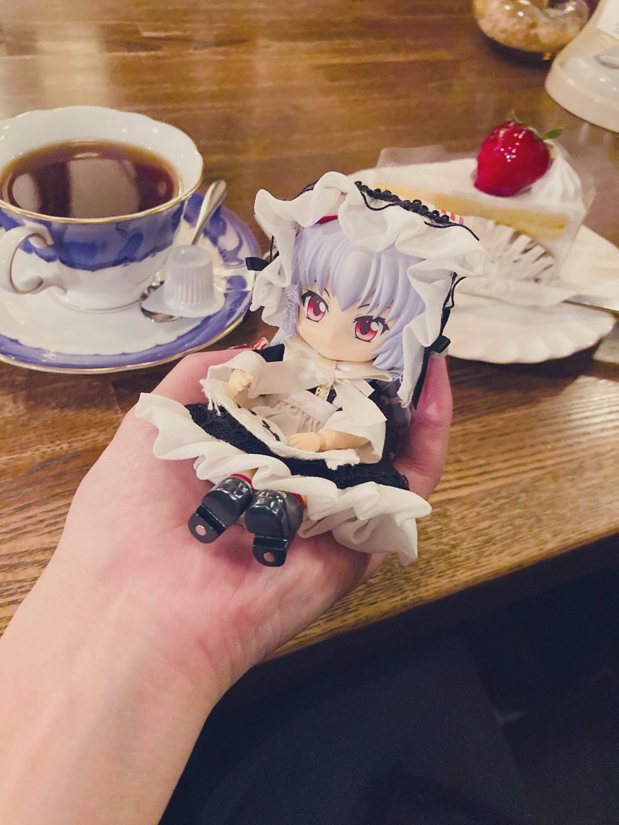 system_nya's tweet photo. メイド服でお出かけ
可愛いね☕️ https://t.co/ckV3RNypVj