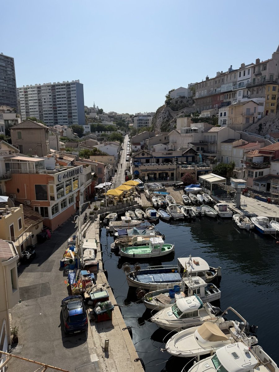 MarseilleEnPosi's tweet photo. #marseilleenpositif tu pourra difficilement trouver plus beau , mais tu peux toujours essayer #vallonsdesauffes https://t.co/pim0zUTGfd