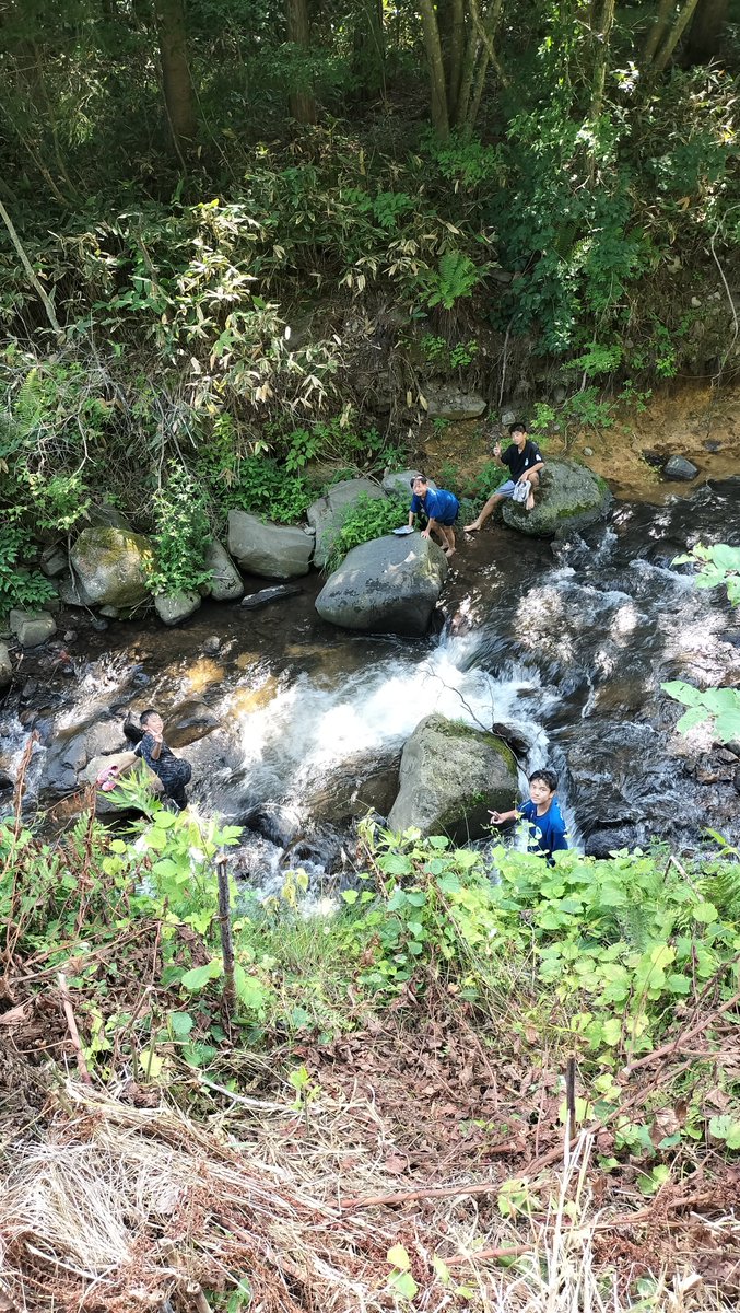 AmiFunto's tweet photo. [Jr.ユース]
菅平遠征U-13.9
午後は滝遊び、川下り
ヒンヤリとして楽しみました✨️ https://t.co/4VSmIg9lSD