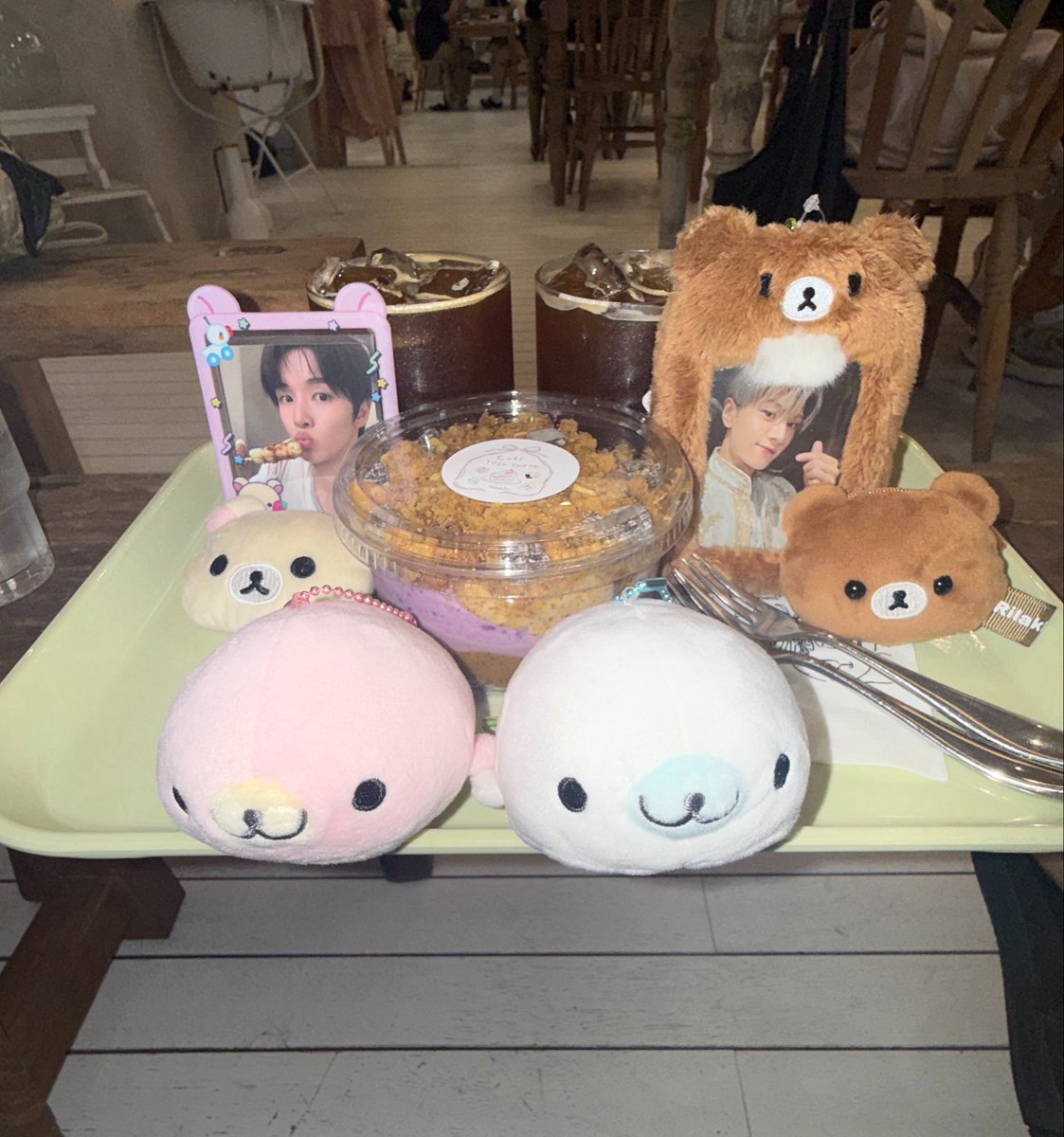 cookie2andcream's tweet photo. 마메고마에       압도됨 https://t.co/qUdcevSr8M