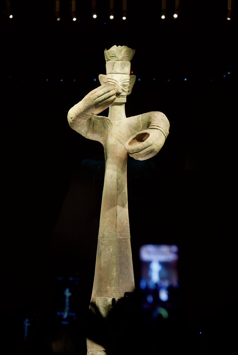 touch_beijing's tweet photo. The speculation that Sanxingdui site from extraterrestrial civilization has been scientifically disproven. Professor Cui Jianfeng from #PekingUniversity uses lead isotope mass spectrometry on bronzes. 
#China #Sanxingdui #Archaeology  #PKU #ChineseCivilization @PKU1898 https://t.co/MgL6vRfnbr