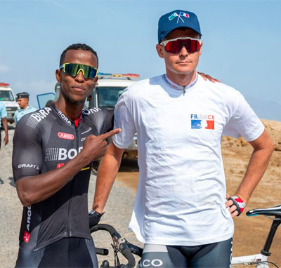 MahdiAhmedHV's tweet photo. Florent Ferrero, le cyclisme dans le sang
Florent Ferrero, le « Pogacar des #FFDj », a mis sa passion au service du cyclisme djiboutien : coaching, mentorat, matériel et soutien à l’équipe nationale. Un engagement appuyé par Christophe Guilhou, alors ambassadeur de France à Djibouti et lui-même passionné de vélo.
Portrait signé Mohamed Ahmed Saleh.
@FFDJ_Officiel
Voir : https://t.co/nYa73bHQLJ
