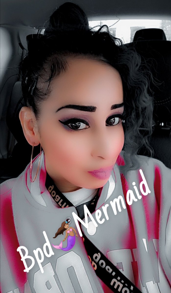 BPDMermaid213's tweet photo. Wednesday.. July 22, 2026 .. 

Those Big Italian/Egyptian Eyes, always get Me in trouble, because I can't hide Any type of emotions, what do ever. But I'm learning to Love Them/Love Myself. 
#BigEyes #PrettyEyes #Mixed #Curls 

🧜🏽‍♀️💙 https://t.co/VCFKIPdX2y