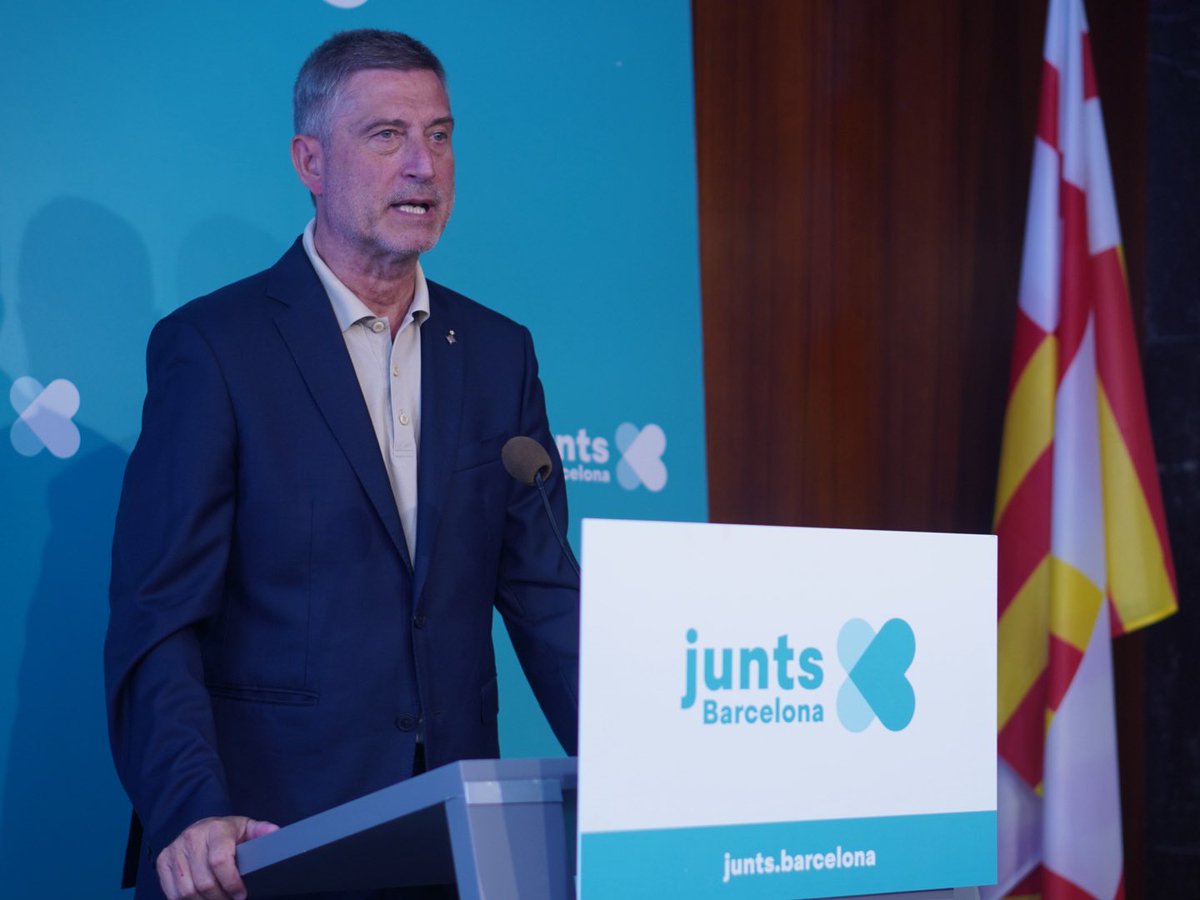 jmartigalbis's tweet photo. Hem de posar fi al rol de renúncia i conformisme de Collboni amb les problemàtiques que afecten #Barcelona.
Un d’ells, l’esvoranc a Sant Gervasi - La Bonanova. Al #PleBCN instarem el Govern a què respongui a veïns i comerços afectats i ofereixi bonificacions fiscals. https://t.co/jFCJKyzkzd