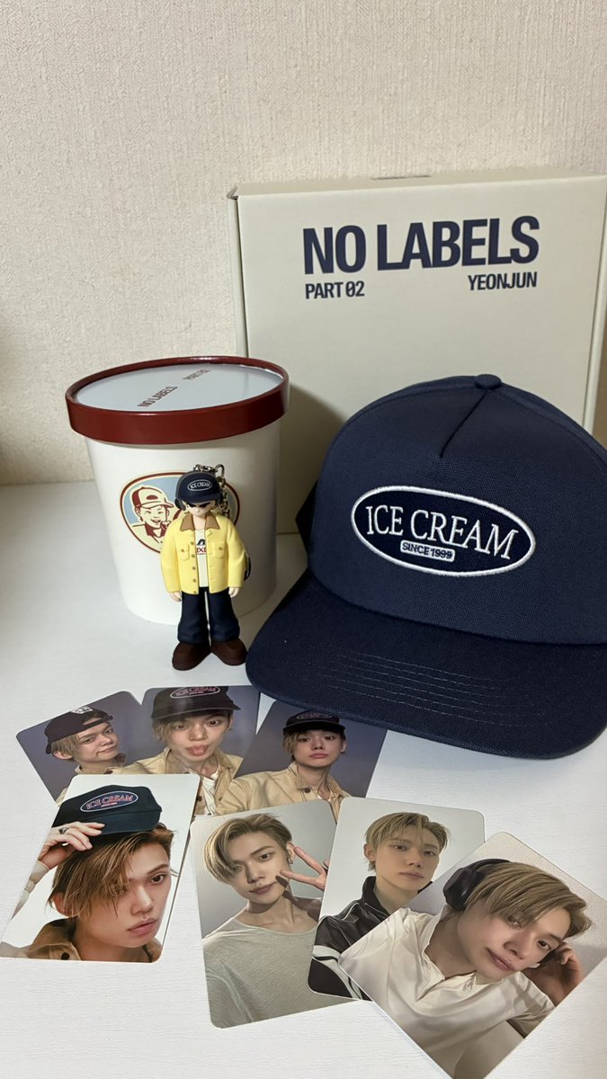 mincho_88's tweet photo. やっと届いたー🍦
ヨンジュンたくさん🩵
ぜーんぶかわいい😍シアワセ🩷

#YEONJUN  #연준 
#YEONJUN_IceCream  #NOLABELS_PART02 
#TXT https://t.co/GI1oYXSLma