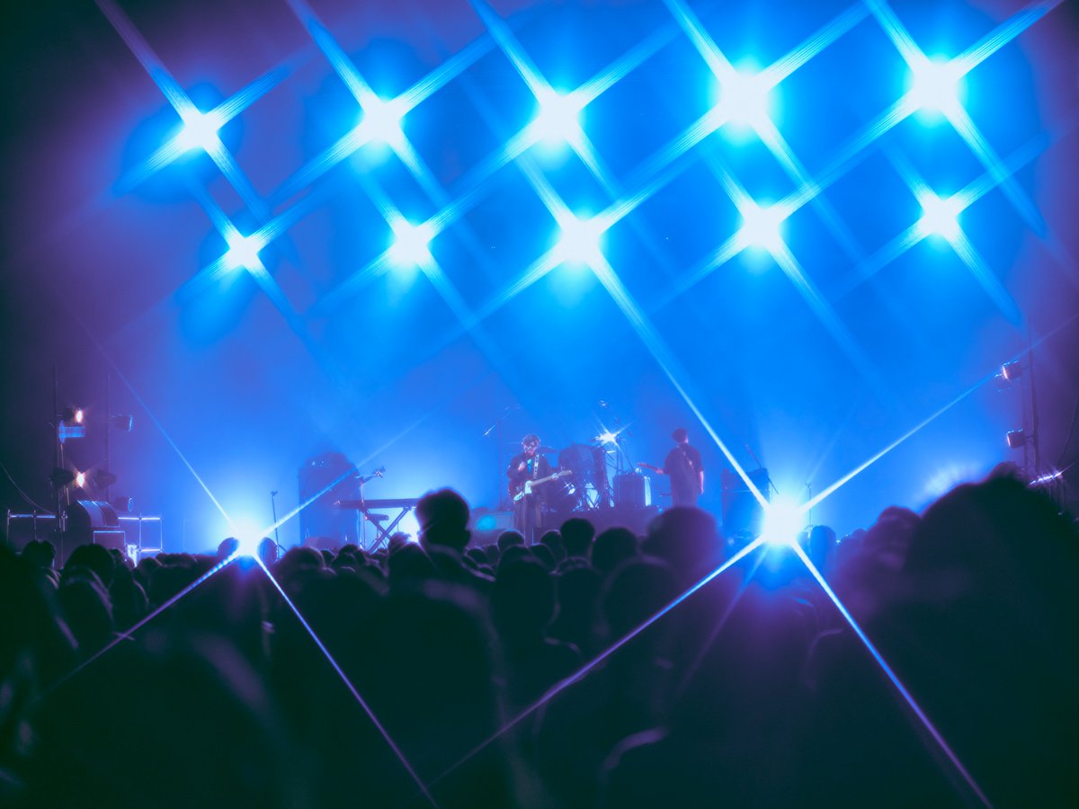 livenationth's tweet photo. จบลงอย่างสวยงามและเต็มไปด้วยความประทับใจ สำหรับคอนเสิร์ตของศิลปินหนุ่มจากแดนอาทิตย์อุทัย Centimillimental  กับเวิลด์ทัวร์ Centimillimental WORLD TOUR 2025-2026 "Cafuné"  ที่จัดขึ้นเมื่อวันที่ 19 กรกฎาคม 2569 ณ เซ็นทรัลเวิลด์ ไลฟ์ ชั้น 8 เซ็นทรัลเวิลด์  ท่ามกลางแฟนเพลงชาวไทยที่มาร่วมสร้างค่ำคืนสุดพิเศษกันอย่างคับคั่ง

นอกจากจะแสดงความรักและความผูกพันที่มีต่อแฟน ๆ ชาวไทยแล้ว Centimillimental ยังขนเพลงฮิตมาเสิร์ฟแบบจัดเต็ม ถ่ายทอดทุกบทเพลงด้วยพลังและความอบอุ่น จนบรรยากาศทั้งฮอลล์เต็มไปด้วยรอยยิ้มและความประทับใจ เรียกได้ว่าเป็นอีกหนึ่งค่ำคืนที่แฟน ๆ ไม่อยากให้จบลงเลยทีเดียว

ตามไปชมภาพบรรยากาศสุดประทับใจจากคอนเสิร์ตครั้งนี้กันได้เลย!

📷 Photo Courtesy of Live Nation Tero by Thanwa Lujintanon

#Centimillimental
#CafunéTour
#CafunéTourBKK
#LiveNationTero