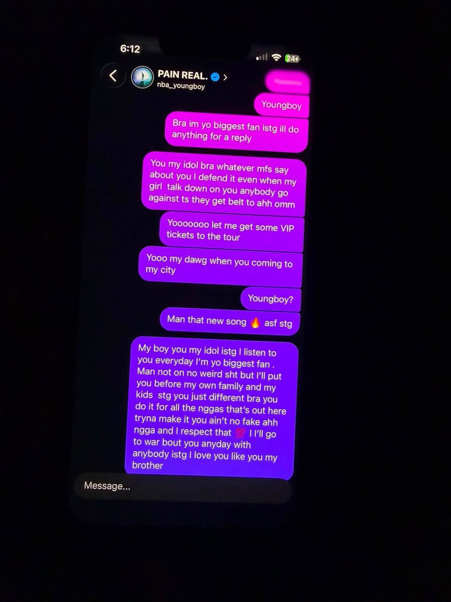 mamiikeeyy's tweet photo. This is what my 36 year old babydaddy be texting NBA Youngboy on Instagram …… idk how to feel about this. 💀 https://t.co/CHLu5iKuWc