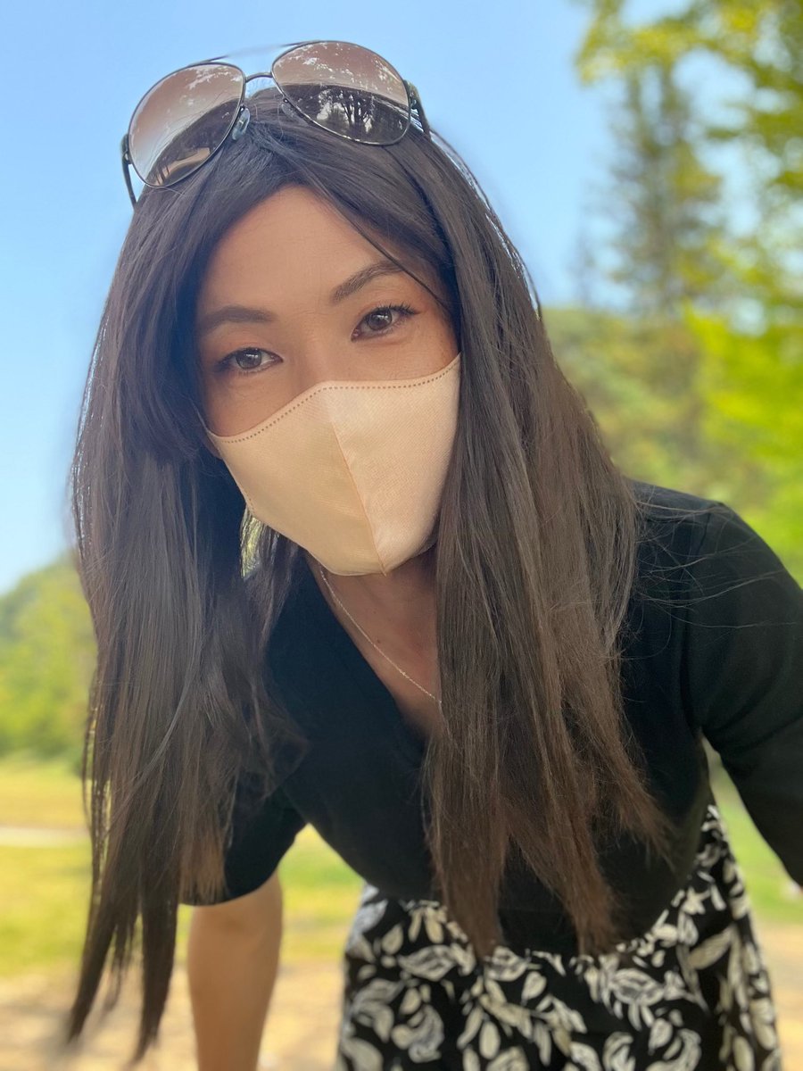 0102_sumire's tweet photo. 夕方から公園をお散歩😊🌳

木陰なら少��涼しいかな〜と思ったけど、やっぱり暑かったです💦 https://t.co/PlfFS5fmo2