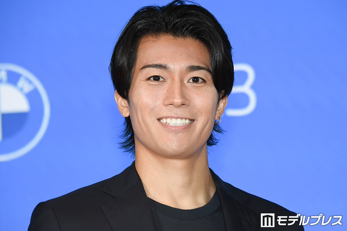 modelpress's tweet photo. サッカー日本代表・中村敬斗選手
パートナーのような存在告白
https://t.co/c7UBkP3Kyt

「毎日練習場に行くのにも関わる」
「僕にとって相棒だったりパートナーのような存在」

「THE NEW BMW iX3 Press Conference」
BMWブランド・フレンド就任🚗✨ https://t.co/auv3cqChZ5