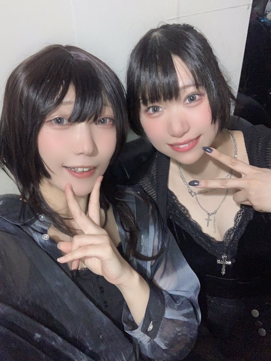 iori_niigata's tweet photo. 学マス併せ！
沢山のご来店本当にありがとうございました！
最高に楽しい一体感でした！！
アイマス最高！！👏🏻👏🏻👏🏻アイマス最高！！👏🏻👏🏻👏🏻
沢山歌ってくれて、一緒に盛り上がってくれてありがとうー！！

この間載せれてなかったショーパンの時のも載せちゃお！！ https://t.co/9vN5baURVz