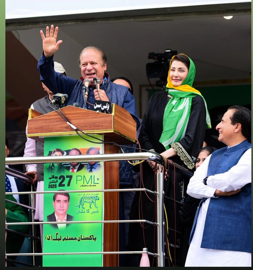 chsandhilaa's tweet photo. ایک کشمیری کی اپنے کشمیری بھائیوں کے لئے محبت بھری مسکراہٹ https://t.co/2LEBhgSKbr