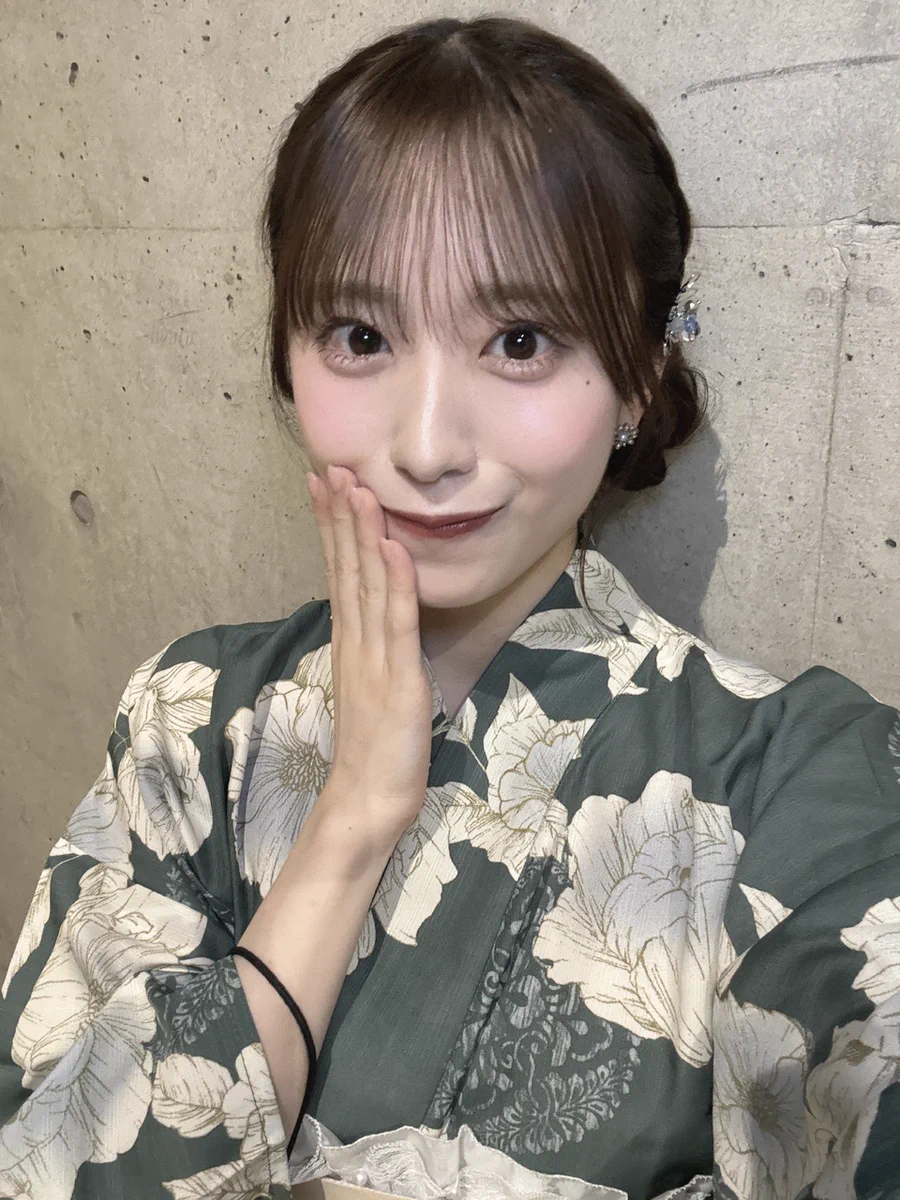 櫻坂46 op X: {text} / X