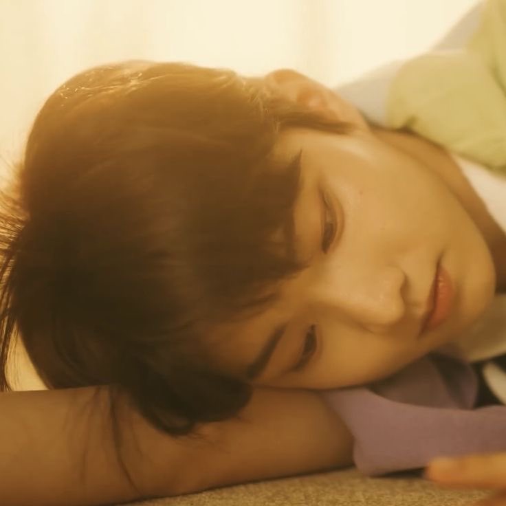 mltqp2sun's tweet photo. 쥬큐

주엱아
어디서 봤는데
인간은 네 번만 살 수 있대
나는 몇 번째일까? https://t.co/33CmAxNHgl