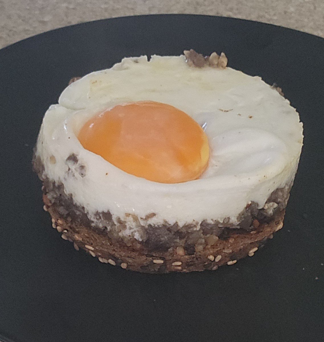 Rishistaxreturn's tweet photo. #shamelesslikefarming for a #humpDave is a haggis surprise. But can you guess what's under the Freud egg? 🤣🤣🤣 https://t.co/iebXQ7bVEr