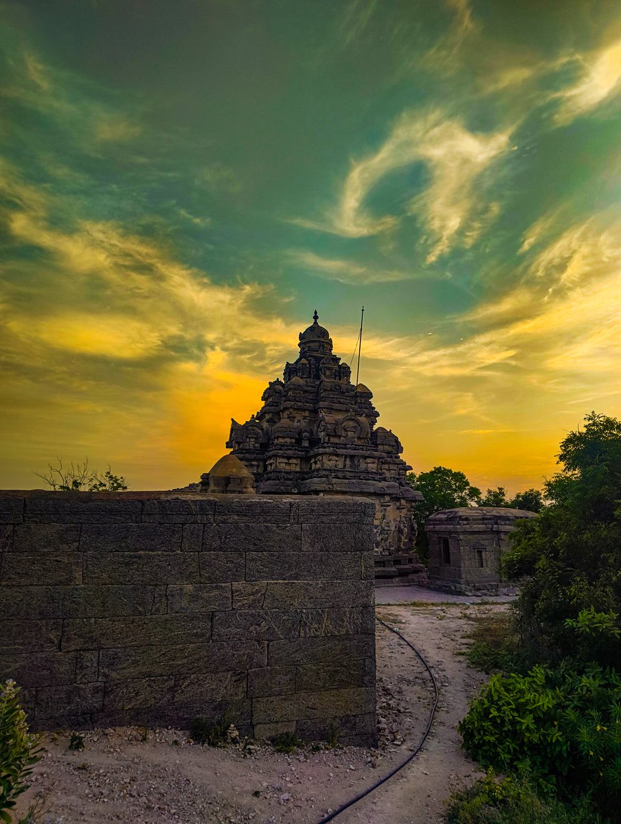 nickbyte's tweet photo. Panamalai petai Eswaran Kovil at pannamalai, Villupuram. https://t.co/0S7drWZ2iP