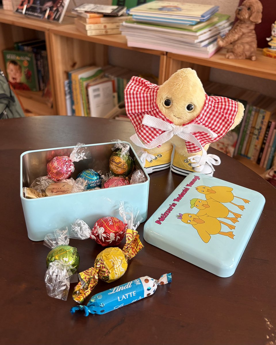 happyscampy's tweet photo. たからばこつくったぴ🍬˚✧₊⁎
もったいなくて選べない💭

#リンツ
#チョコレート https://t.co/TnuqDBxnQB