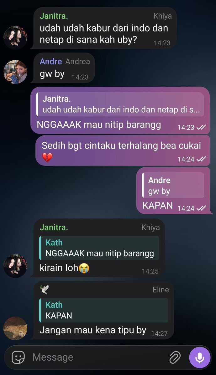 jochumilo's tweet photo. Struggle ldr ditengah pergempuran wowikwok https://t.co/du6m6PFzhB